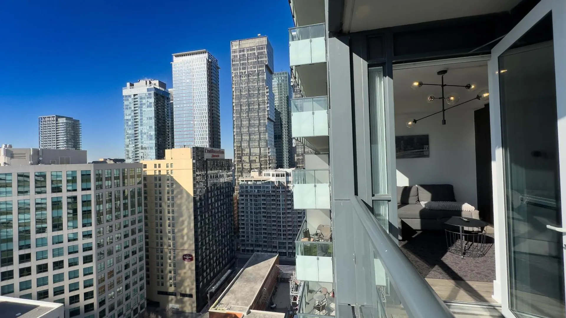 Appartement Comfort Front Suites Cn Tower View & Free Parking Toronto