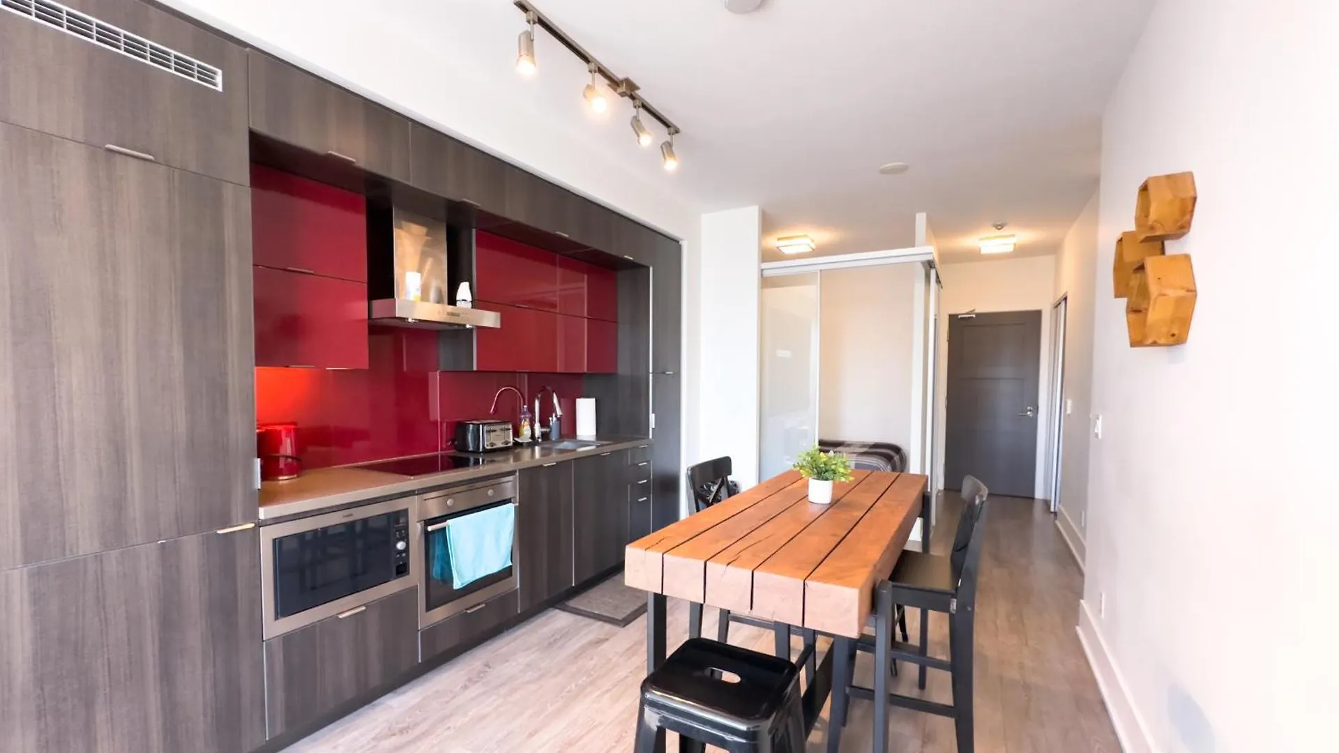 Comfort Front Suites Cn Tower View & Free Parking Toronto Appartement